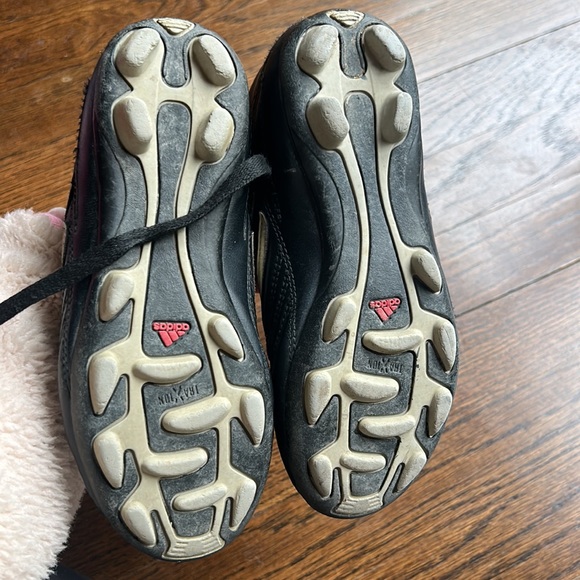 Adidas cleats - Picture 4 of 4